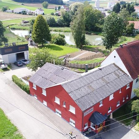 Zur Dorfmuhle Hostel Aislingen Buitenkant foto