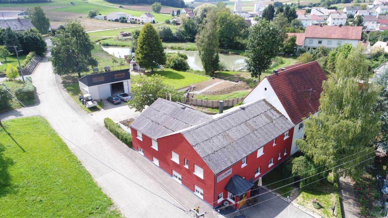 Zur Dorfmuhle Hostel Aislingen Buitenkant foto
